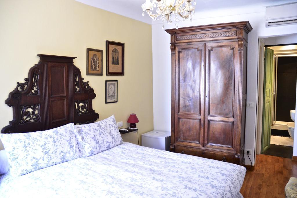 La Terrazza Dei Pelargoni B&B Ventimiglia Exteriör bild