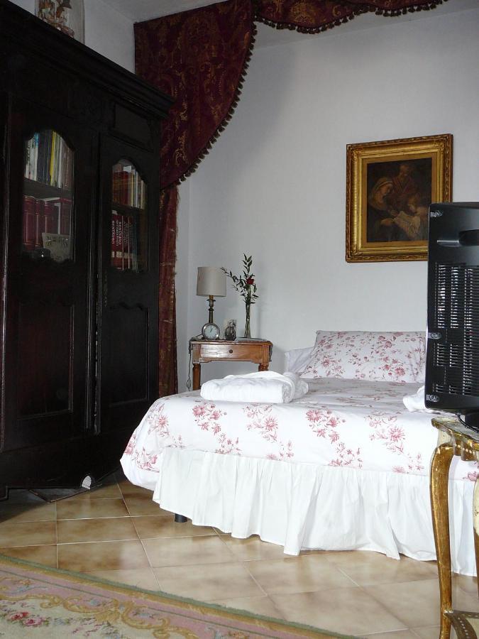 La Terrazza Dei Pelargoni B&B Ventimiglia Exteriör bild