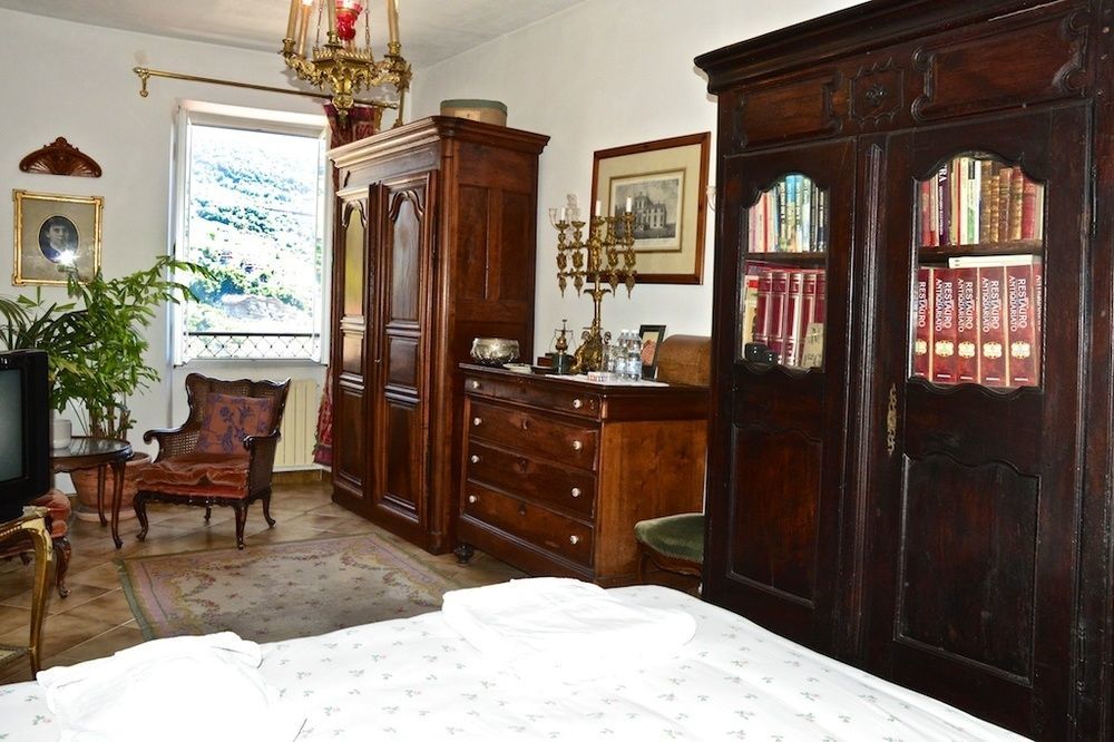 La Terrazza Dei Pelargoni B&B Ventimiglia Exteriör bild